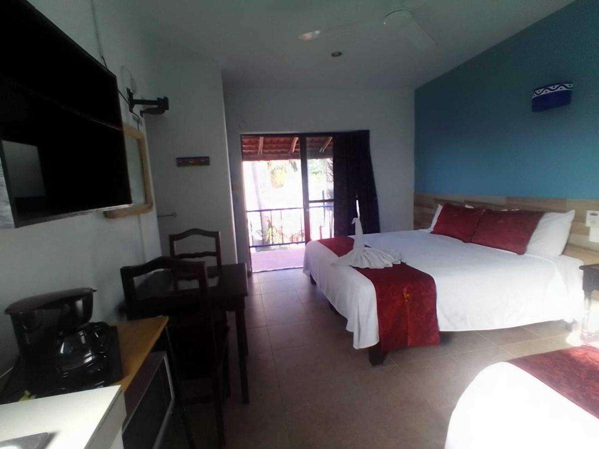Hotel Acuario Playa Del Carmen Dış mekan fotoğraf