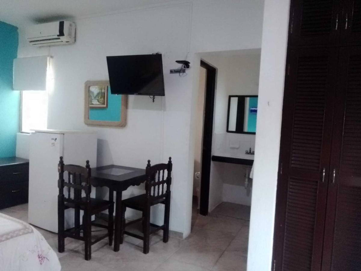 Hotel Acuario Playa Del Carmen Dış mekan fotoğraf