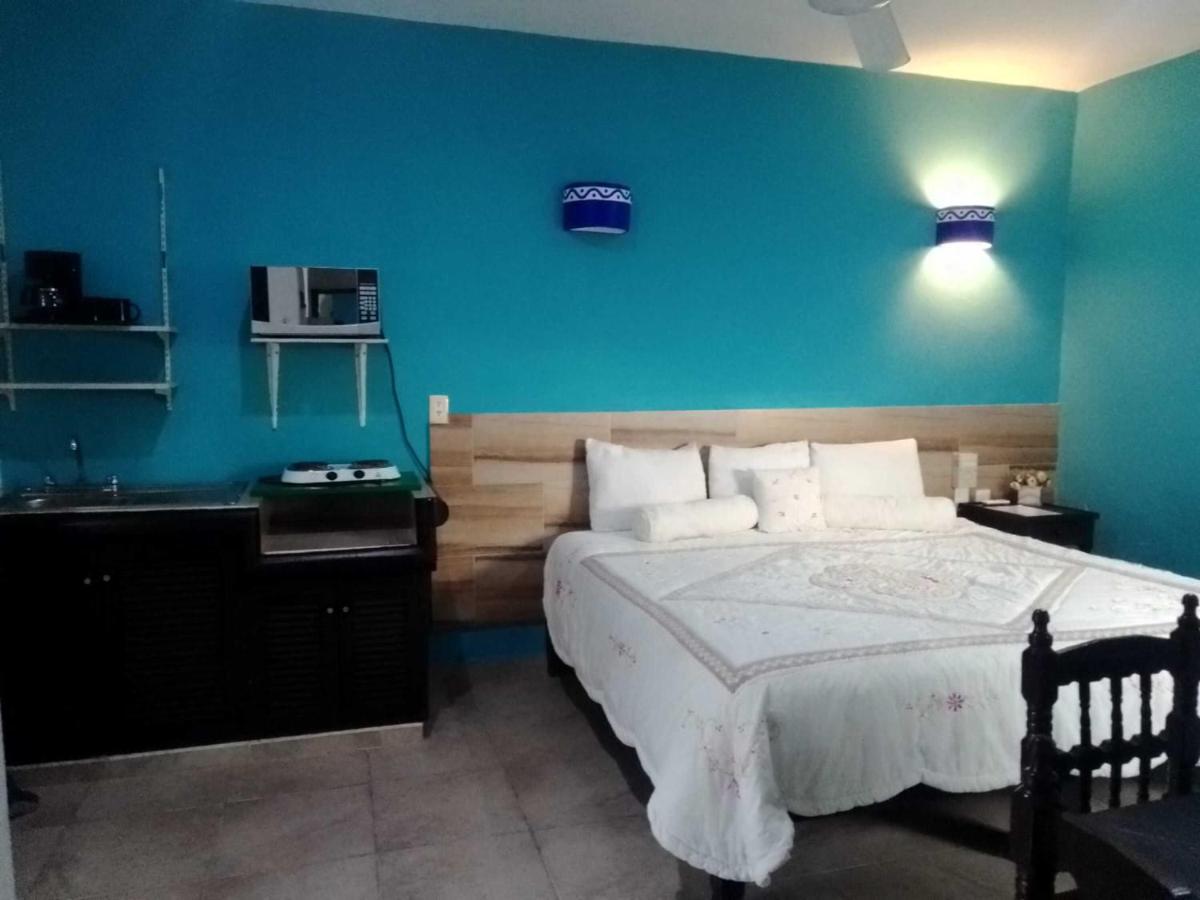 Hotel Acuario Playa Del Carmen Oda fotoğraf